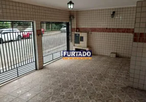 Foto 1 de Sobrado com 2 Quartos à venda, 212m² em Fundaçao, São Caetano do Sul