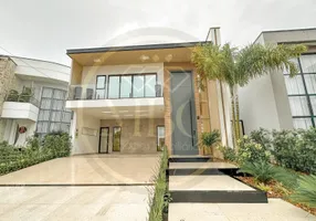 Foto 1 de Casa de Condomínio com 4 Quartos à venda, 368m² em Parque Dez de Novembro, Manaus