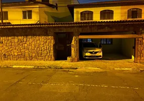 Foto 1 de Sobrado com 3 Quartos à venda, 166m² em Vila Jaú, Poá
