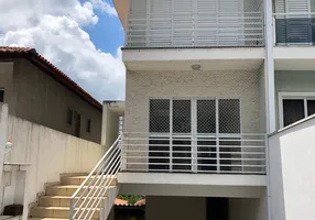 Foto 1 de Casa de Condomínio com 3 Quartos para alugar, 224m² em Vila Santo Antônio do Portão, Cotia