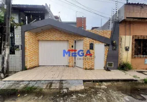 Foto 1 de Casa com 4 Quartos para venda ou aluguel, 188m² em Benfica, Fortaleza