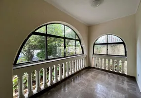 Foto 1 de Casa com 4 Quartos à venda, 374m² em Boqueirão, Santos