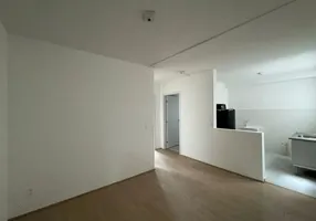 Foto 1 de Apartamento com 2 Quartos para alugar, 50m² em João Costa, Joinville