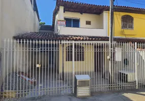 Foto 1 de Casa de Condomínio com 3 Quartos à venda, 160m² em Centro, Nova Iguaçu