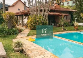 Foto 1 de Casa com 12 Quartos à venda, 523m² em Pimenteiras, Teresópolis