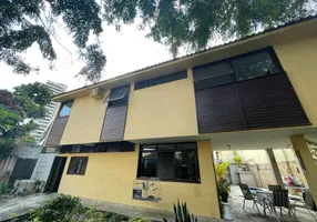 Foto 1 de Casa com 5 Quartos à venda, 384m² em Santana, Recife