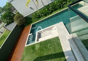 Foto 1 de Casa de Condomínio com 5 Quartos à venda, 1200m² em Barra da Tijuca, Rio de Janeiro