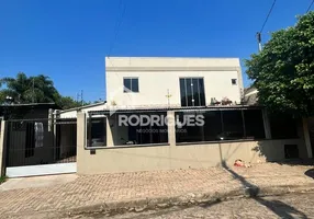 Foto 1 de Casa com 2 Quartos à venda, 712m² em Santos Dumont, São Leopoldo