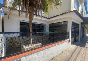 Foto 1 de Casa com 4 Quartos à venda, 155m² em Santo Antônio, Juiz de Fora