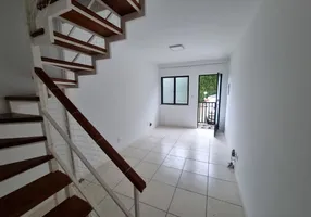 Foto 1 de Apartamento com 3 Quartos à venda, 76m² em Saldanha Marinho, Petrópolis