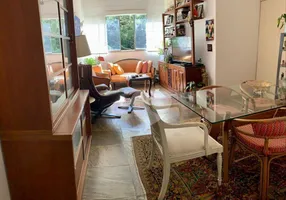 Foto 1 de Apartamento com 3 Quartos à venda, 95m² em Lagoa, Rio de Janeiro