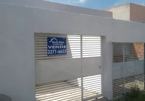 Foto 1 de Casa com 2 Quartos à venda, 60m² em Severina, Ribeirão das Neves