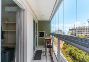 Foto 1 de Apartamento com 2 Quartos à venda, 58m² em Praia Brava, Itajaí