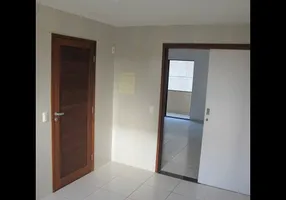 Foto 1 de Apartamento com 4 Quartos à venda, 110m² em Barro Vermelho, Natal