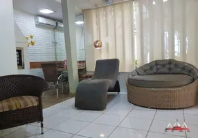 Foto 1 de Casa com 4 Quartos à venda, 500m² em Goiabeiras, Cuiabá