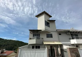 Foto 1 de Sobrado com 5 Quartos à venda, 230m² em Ariribá, Balneário Camboriú