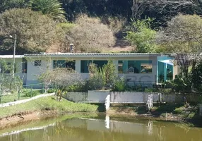 Foto 1 de Fazenda/Sítio com 3 Quartos à venda, 398m² em Taboão, Mogi das Cruzes