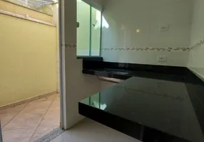 Foto 1 de Sobrado com 2 Quartos à venda, 80m² em Vila Príncipe de Gales, Santo André