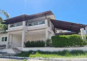 Foto 1 de Casa de Condomínio com 4 Quartos à venda, 415m² em Busca-Vida, Camaçari