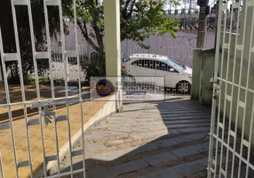 Foto 1 de Casa com 3 Quartos à venda, 600m² em Vila Caldas, Carapicuíba