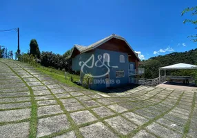 Foto 1 de Casa de Condomínio com 5 Quartos à venda, 225m² em Descansopolis, Campos do Jordão