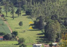 Foto 1 de Fazenda/Sítio com 3 Quartos à venda, 200m² em Patrimonio Espirito Santo, Londrina