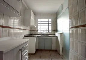 Foto 1 de Apartamento com 2 Quartos à venda, 55m² em Condominio Residencial Beija Flor, Itatiba