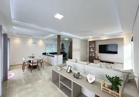 Foto 1 de Casa de Condomínio com 3 Quartos à venda, 209m² em Jardim Ipes, Cotia