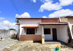 Foto 1 de Casa de Condomínio com 3 Quartos para alugar, 100m² em Lagoa Redonda, Fortaleza