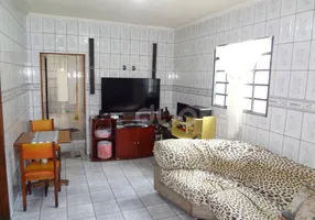 Foto 1 de Casa com 3 Quartos à venda, 150m² em Santa Terezinha, Piracicaba