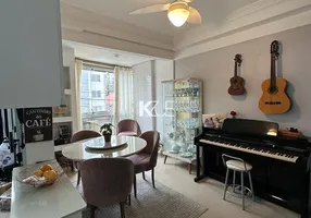 Foto 1 de Apartamento com 2 Quartos à venda, 64m² em Coqueiros, Florianópolis