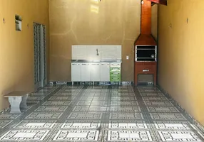 Foto 1 de Casa com 2 Quartos à venda, 200m² em Arapoanga, Brasília