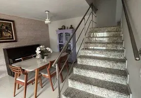 Foto 1 de Casa com 3 Quartos à venda, 267m² em Morada de Laranjeiras, Serra