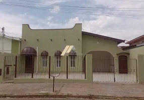 Foto 1 de Casa com 3 Quartos para alugar, 308m² em Jardim Nossa Senhora Auxiliadora, Campinas