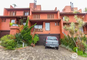 Foto 1 de Casa de Condomínio com 3 Quartos à venda, 384m² em Cristal, Porto Alegre