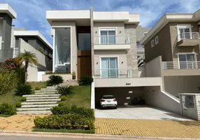 Foto 1 de Casa de Condomínio com 4 Quartos à venda, 389m² em Alphaville, Santana de Parnaíba