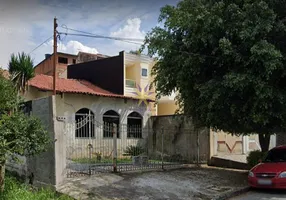 Foto 1 de Casa com 3 Quartos à venda, 260m² em Jardim Triana, São Paulo