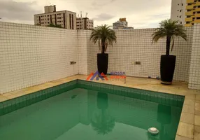 Foto 1 de Sobrado com 5 Quartos para venda ou aluguel, 300m² em Boqueirão, Santos