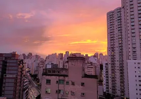 Foto 1 de Apartamento com 2 Quartos à venda, 70m² em Bela Vista, São Paulo