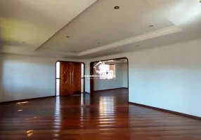 Foto 1 de Casa com 3 Quartos para alugar, 340m² em Santa Maria, São Caetano do Sul