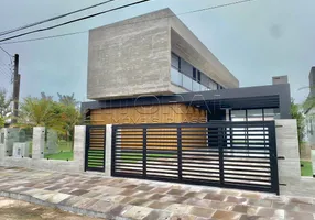 Foto 1 de Casa com 4 Quartos à venda, 260m² em Centro, Xangri-lá