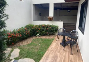 Foto 1 de Casa com 4 Quartos à venda, 229m² em São Marcos, Macaé