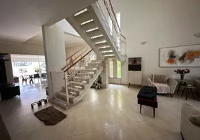 Foto 1 de Casa de Condomínio com 4 Quartos à venda, 300m² em Nova Uberlandia, Uberlândia