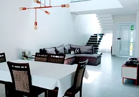 Foto 1 de Casa com 3 Quartos à venda, 255m² em Vila Branca, Jacareí