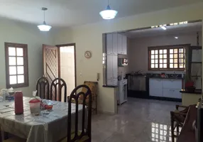 Foto 1 de Sobrado com 3 Quartos à venda, 241m² em Vila Metalurgica, Santo André