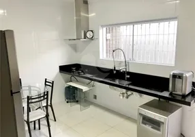 Foto 1 de Casa com 3 Quartos à venda, 160m² em Vila Romero, São Paulo