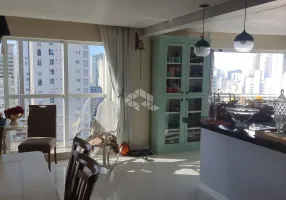 Foto 1 de Apartamento com 4 Quartos à venda, 213m² em Centro, Balneário Camboriú