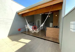 Foto 1 de Casa com 2 Quartos à venda, 77m² em Vila Galo, Americana