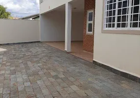 Foto 1 de Sobrado com 4 Quartos à venda, 280m² em Jardim Tarraf II, São José do Rio Preto