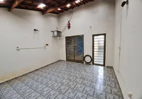 Foto 1 de Casa com 2 Quartos à venda, 125m² em Jardim Sao Crispim, Jaú